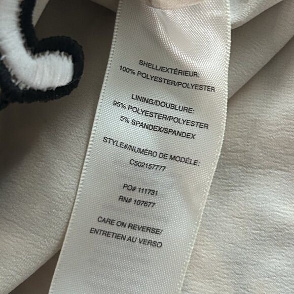 Alice + Olivia High-Waisted Lace Shorts ASO Taylor Swift - Picture 7 of 7